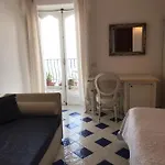 Maria Luisa Hotel 2*